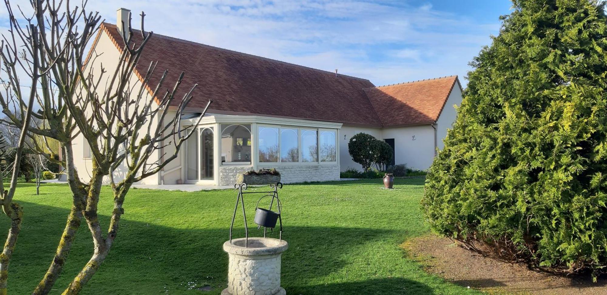 Gite "Au P'Tit Tourois" De Plain-Pied Tout Confort Avec Veranda Proche D'Omaha Beach Et De Bayeux Accueillant Les Animaux Exterior foto